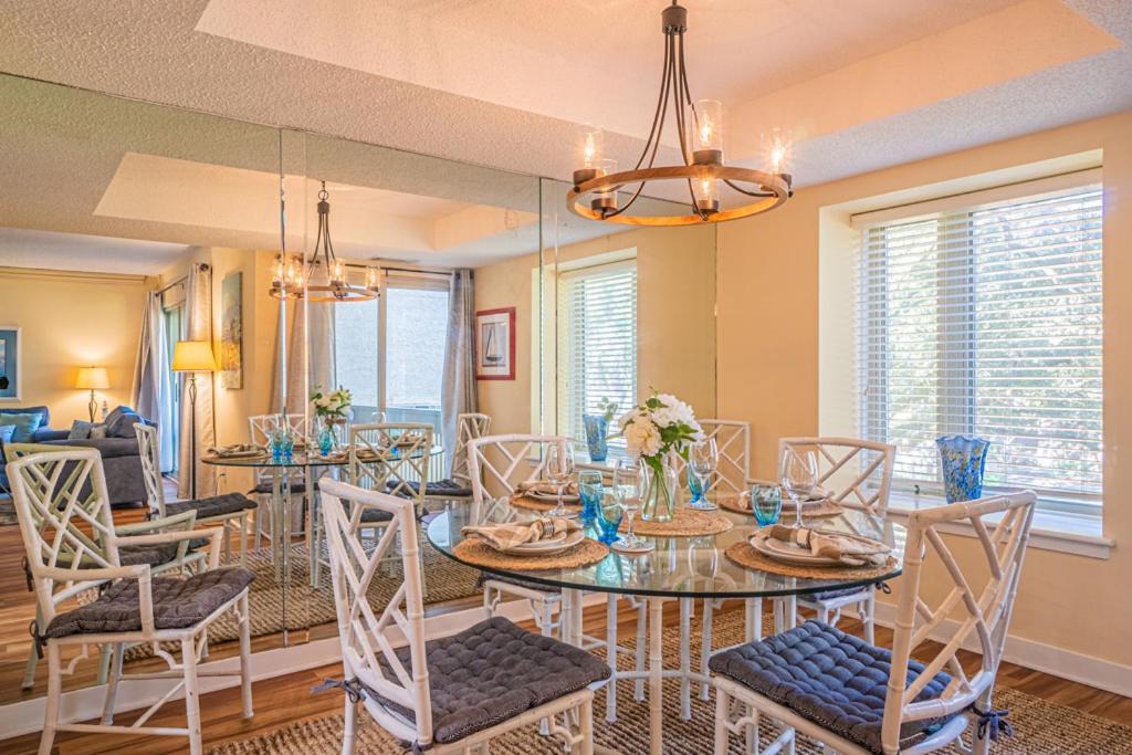 1686 Bluff Villas Renovated Sleeps 8 Walk To Salty Dog Sea Pines 希爾頓黑德島 外观 照片